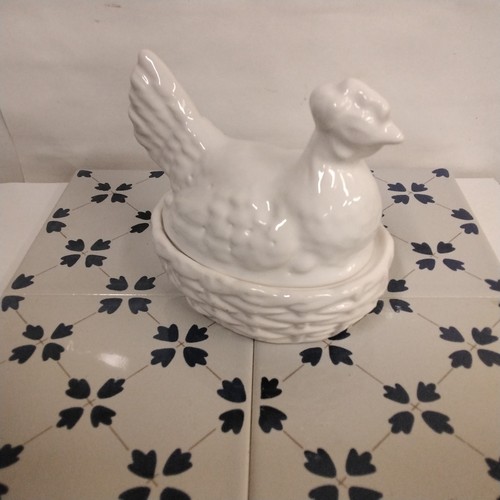 Poule blanche faience - poule,