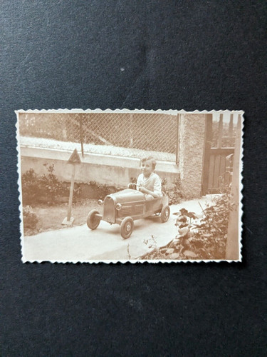 Photo jouet voiture pédale - jouet, à