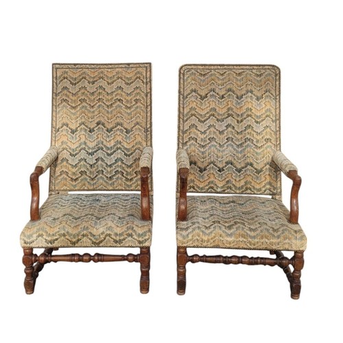 Fauteuils avec tapisserie - 2,