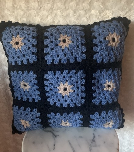 Coussin crochet vintage fait - vintage,