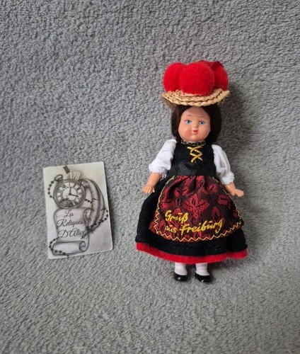 Petite poupée traditionnel - , "