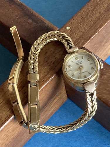 Ancienne montre bracelet - ancienne, femme