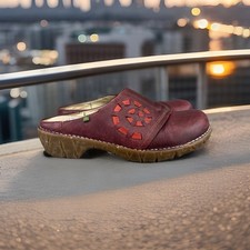 ✅El Naturalista Yggdrasil Woman’s Size 9 Slip On Clogs Red Leather Comfort Mules