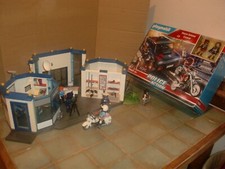Commissariat Playmobil 4264 et