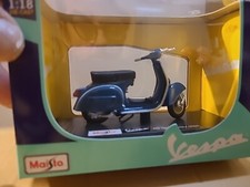 Scooter PIAGGIO VESPA 150 SPRINT VELOCE bleu 1969 1/18