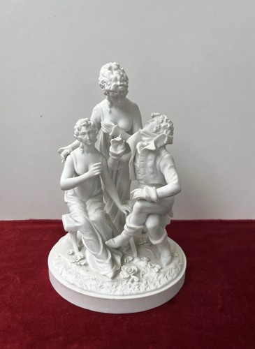 Sculpture groupe porcelaine - en,