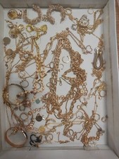 Lot Bijoux 510Grs ancien divers Jewellery doré Plaqué? or 18k? Rare Vintage A110