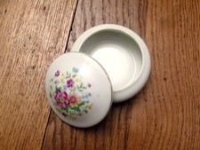 🌼 Boite Ronde Blanc avec