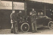 Militaria - Photo Card - Car Troubleshooting Workshop