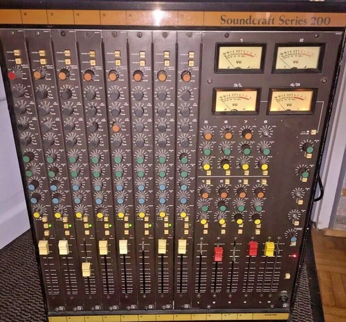Soundcraft séries 200 - 200, -8
