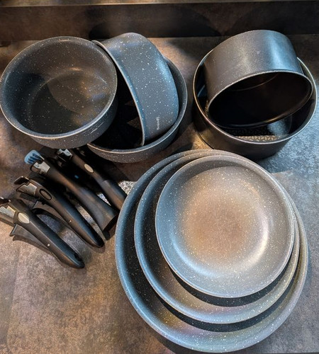 Lot casseroles 3 poêles - 3,