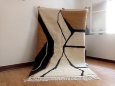 Tapis marron Maroc, pleine