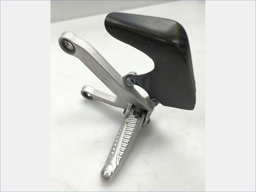 Platine repose pied avg - platine,