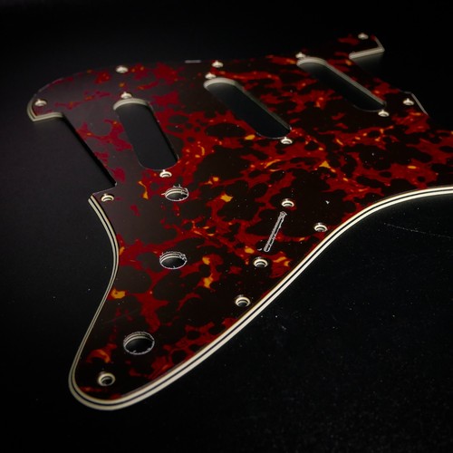 Pickguard fender strat 4 - pickguard,