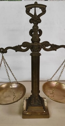 Ancienne balance trébuchet - balance,