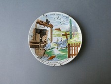 assiette murale en faïence