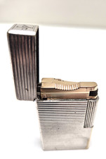 Ancien briquet DUPONT à gaz -