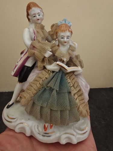 Figurine porcelaine couple