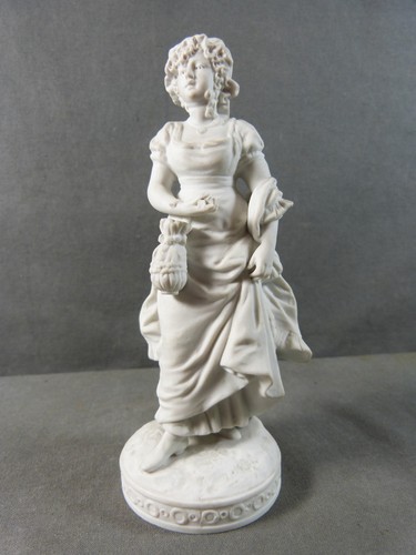 Statuette biscuit porcelaine - biscuit,
