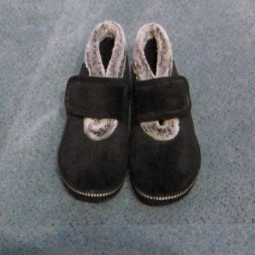 Paire pantoufle noire la - paire,