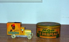 voiture de livraison BANANIA