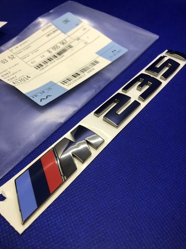 Logo badge bmw m235i 235i - badge, m