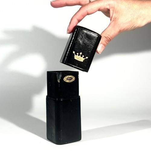 Etui flacon jenner - à,