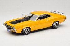 18CMC186 Ford Gran Torino