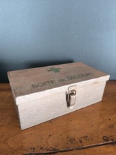 Ancienne Boîte De Secours