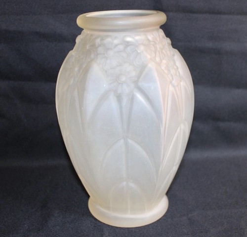 Vase verre pressé moulé - verre,