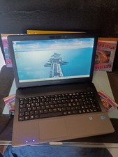 Medion Akoya P6232 15.6" 1600X900 i3-2.4Ghz 8GB 128GB Windows 11