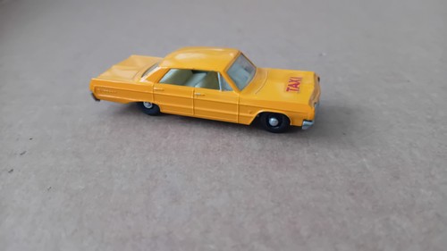 Matchbox lesney chevrolet - lesney,