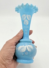 Vase en opaline ancienne bleue