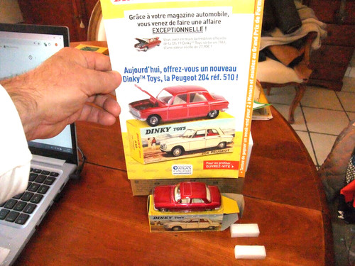 Voiture réédition dinky - voiture,