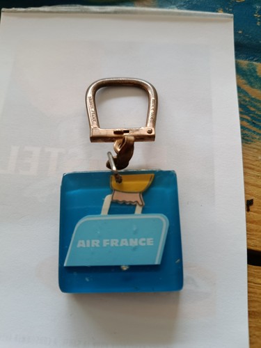 Porte clé ancien valise air - porte,