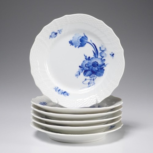 Royal copenhagen blue - royal,