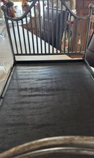 Lit En Fer Forgé , Son Ours