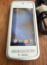 Nokia  5230-1C Nuron White