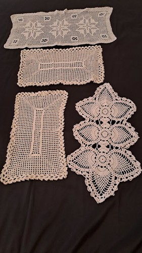 Lot napperons vintage - 1,
