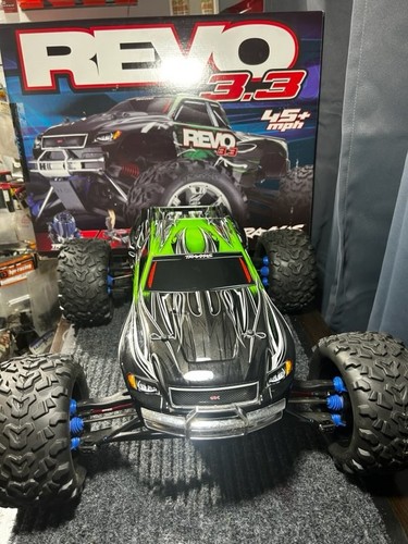 Traxxas revo rtr - 3.3, new