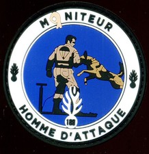 GENDARMERIE / HOMME D'ATTAQUE - MONITEUR - CHIEN - PVC