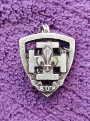 Scoutisme ancien insigne - :,