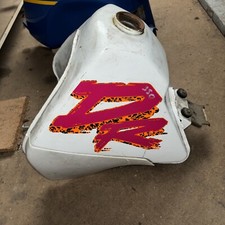 Yamaha XT 350 - réservoir de