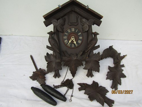 Ancien coucou horloge - horloge, pendule