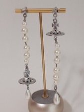 Vivienne Westwood- Broken