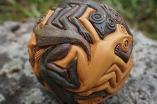 ESC06   FIGURINE STATUETTE STATUE SPHERE REPTILES MAPLE  ESCHER 1949 MUSEE 