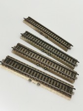 MÄRKLIN VOIE M LOT DE QUATRE DROITES DE COUPURE