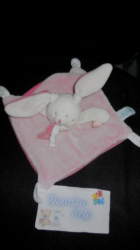 Doudou plat lapin blanc - plat, rose