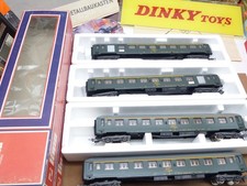 LIMA -SNCF convoy with 4 carriages -2x9124 1st class and 2x9306 mixed 1st and bag. HO