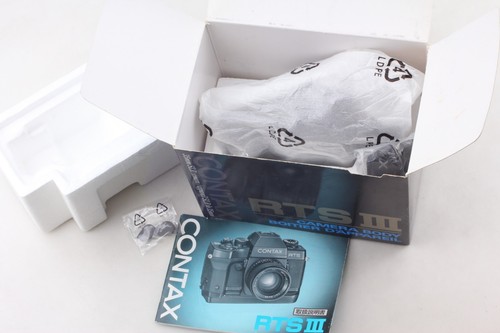 Top mint boxed contax rtsiii - mint,